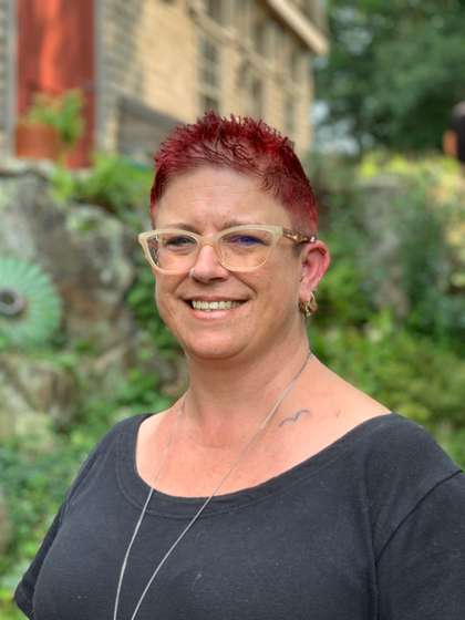 Shelley Stoehr-McCarthy, English